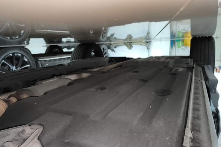 Used Lynk & Co 05 2020 2.0TD Two-Wheel Drive Zhaoyang Plus Right Side Sill