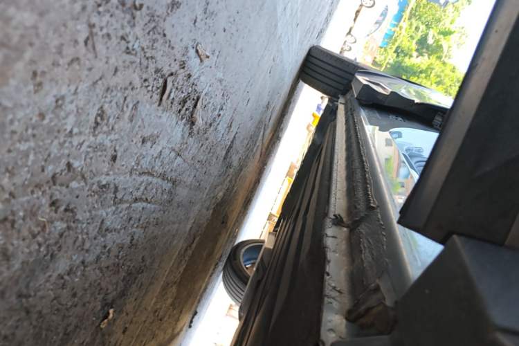 Used Lynk & Co 05 2020 2.0TD Two-Wheel Drive Shine Halo Right Side Sill