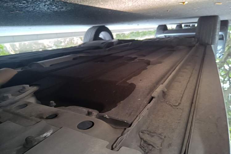 Used Lynk & Co 05 2020 2.0TD Two-Wheel Drive Shine Halo Right Side Sill