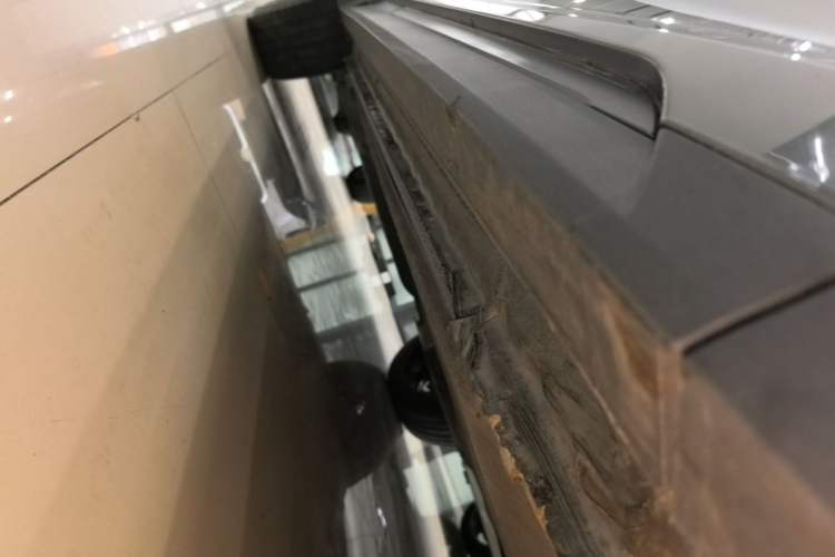 Used Lynk & Co 05 2020 2.0TD Two-Wheel Drive Shine Halo Right Side Sill