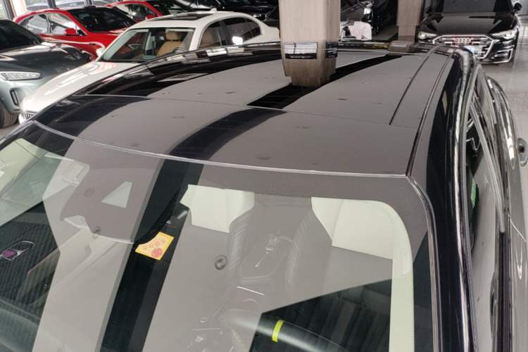 Used Lynk & Co 05 2020 2.0TD Two-Wheel Drive Shine Halo Roof