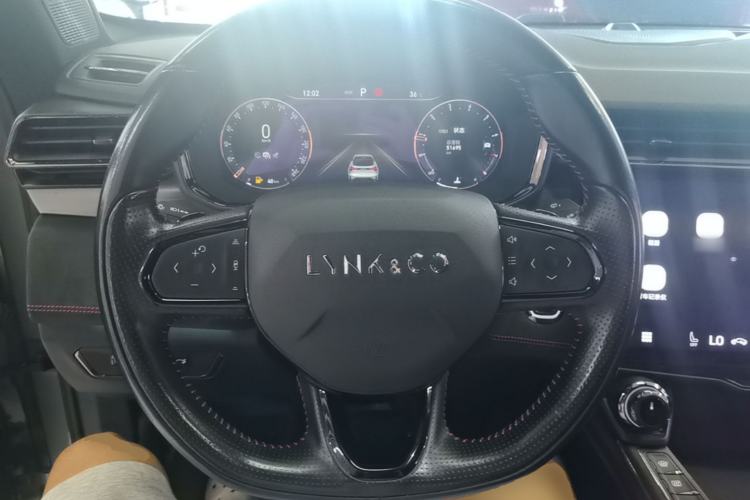 Used Lynk & Co 05 2020 2.0TD Four-Wheel Drive HypeHalo Steering Wheel