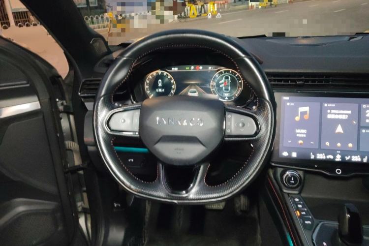 Used Lynk & Co 05 2020 2.0TD Four-Wheel Drive HypeHalo Steering Wheel