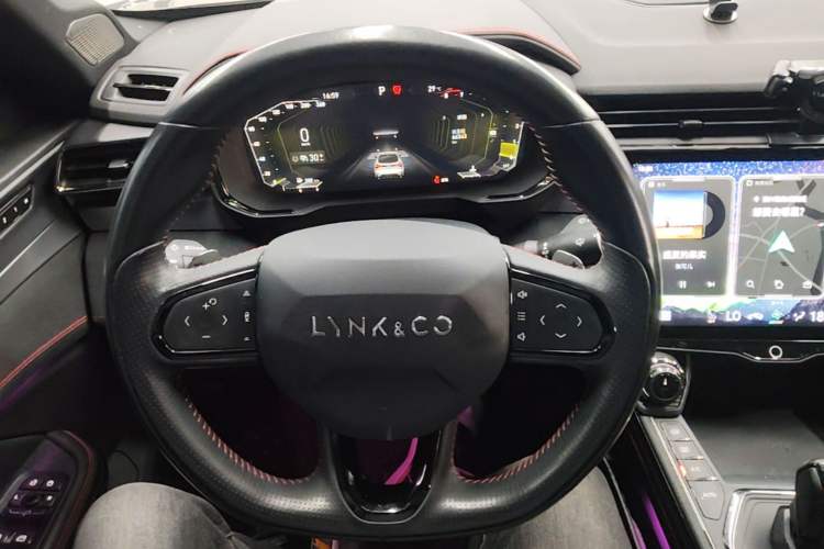 Used Lynk & Co 05 2020 2.0TD Four-Wheel Drive HypeHalo Steering Wheel