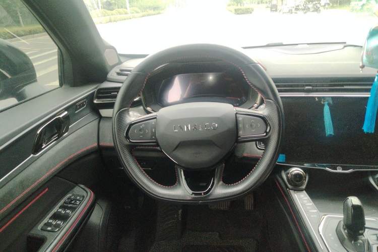 Used Lynk & Co 05 2020 2.0TD Four-Wheel Drive HypeHalo Steering Wheel
