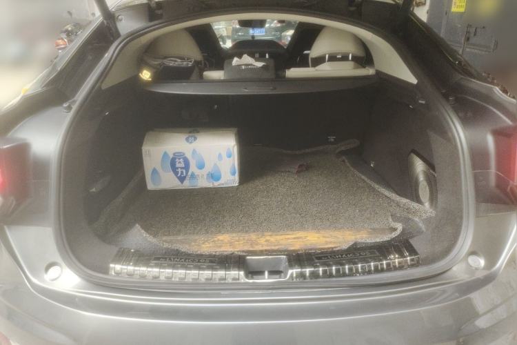 Used Lynk & Co 05 2020 2.0TD Two-Wheel Drive Shine Halo Trunk