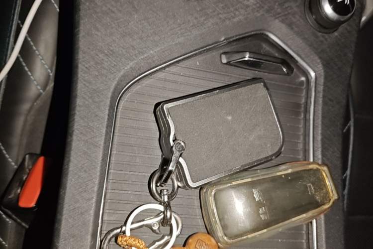 Used Lynk & Co 05 2020 2.0TD Two-Wheel Drive Shine Halo Vehicle Key