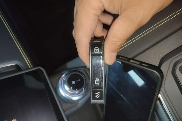 Used Lynk & Co 05 2020 2.0TD Two-Wheel Drive Zhaoyang Plus Vehicle Key