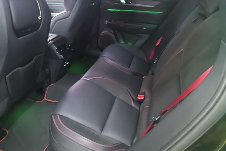 Used Lynk & Co 05 2020 2.0TD Four-Wheel Drive Limited-Edition Timed Release Left Rear Seat