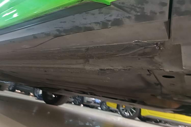 Used Lynk & Co 05 2020 2.0TD Four-Wheel Drive Limited-Edition Timed Release Right Side Sill