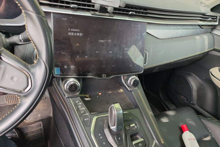 Used Lynk & Co 05 2020 2.0TD Two-Wheel Drive Shine Halo Audio And AC Panel