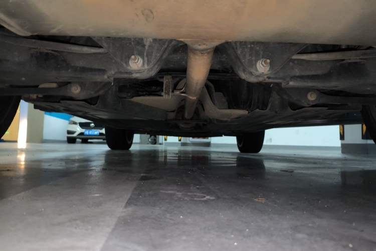 Used Lynk & Co 05 2020 2.0TD Two-Wheel Drive Shine Halo Chassis Rear