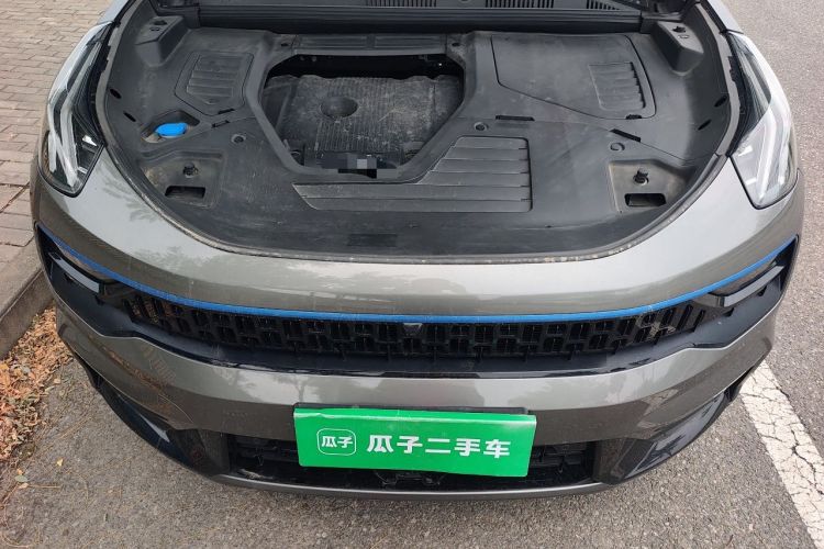 Used Lynk & Co 05 2020 2.0TD Two-Wheel Drive Shine Halo Engine Bay