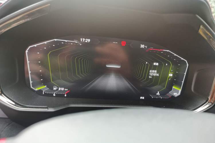 Used Lynk & Co 05 2020 2.0TD Four-Wheel Drive HypeHalo Instrument Cluster
