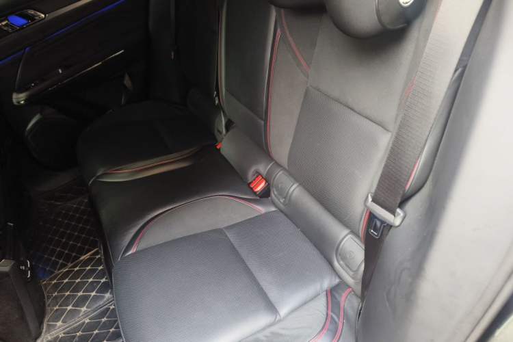 Used Lynk & Co 05 2020 2.0TD Four-Wheel Drive HypeHalo Left Rear Seat