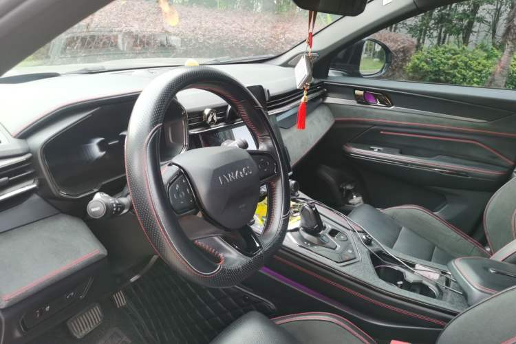 Used Lynk & Co 05 2020 2.0TD Four-Wheel Drive HypeHalo Steering Wheel