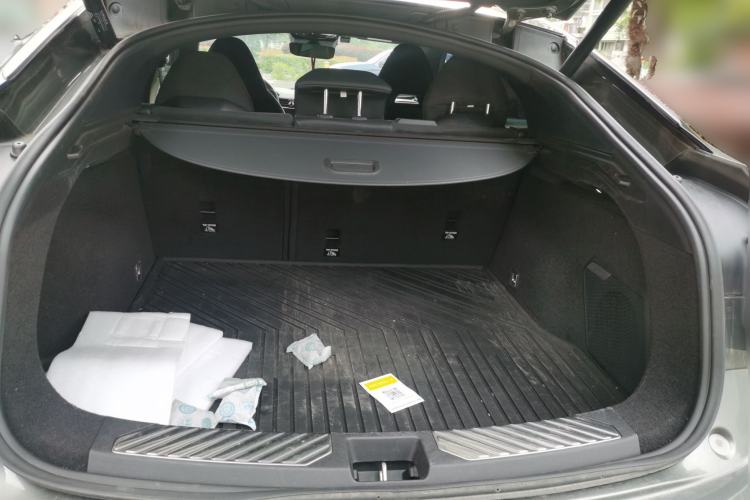 Used Lynk & Co 05 2020 2.0TD Four-Wheel Drive HypeHalo Trunk