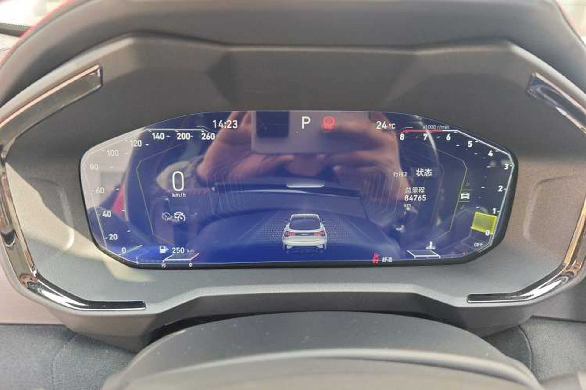 Used Lynk & Co 05 2020 2.0TD Four-Wheel Drive HypeHalo Instrument Cluster