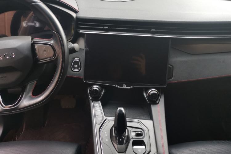 Used Lynk & Co 05 2020 2.0TD Four-Wheel Drive HypeHalo Audio And AC Panel