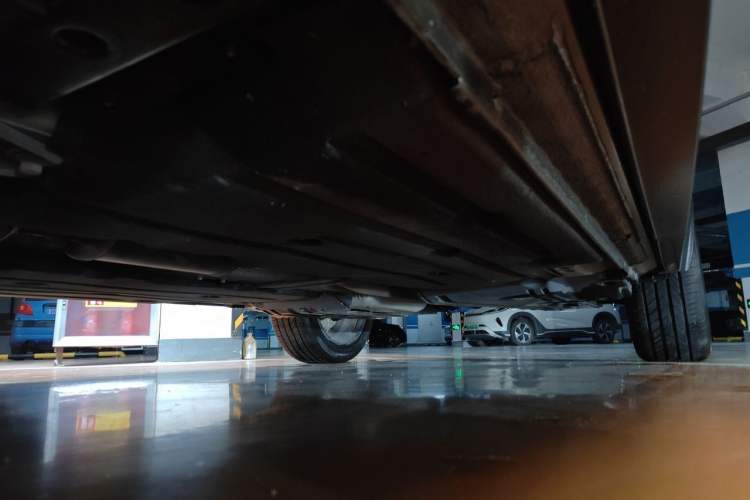 Used Lynk & Co 05 2020 2.0TD Two-Wheel Drive Zhaoyang Plus Chassis Front Left