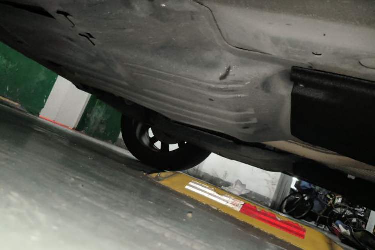 Used Lynk & Co 05 2020 2.0TD Two-Wheel Drive Shine Halo Chassis Rear Right