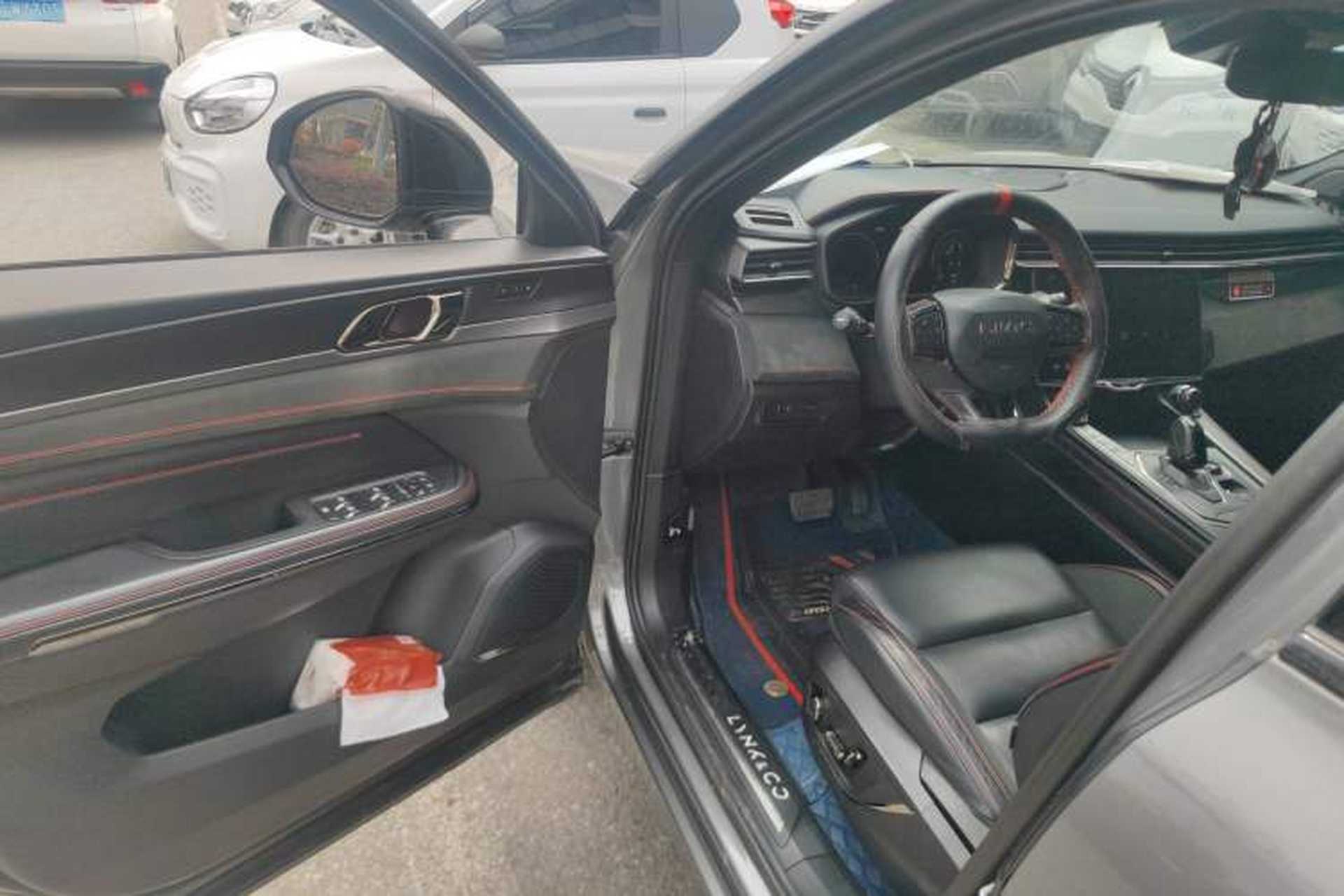 Used Lynk & Co 05 2020 2.0TD Four-Wheel Drive HypeHalo Driver Seat
