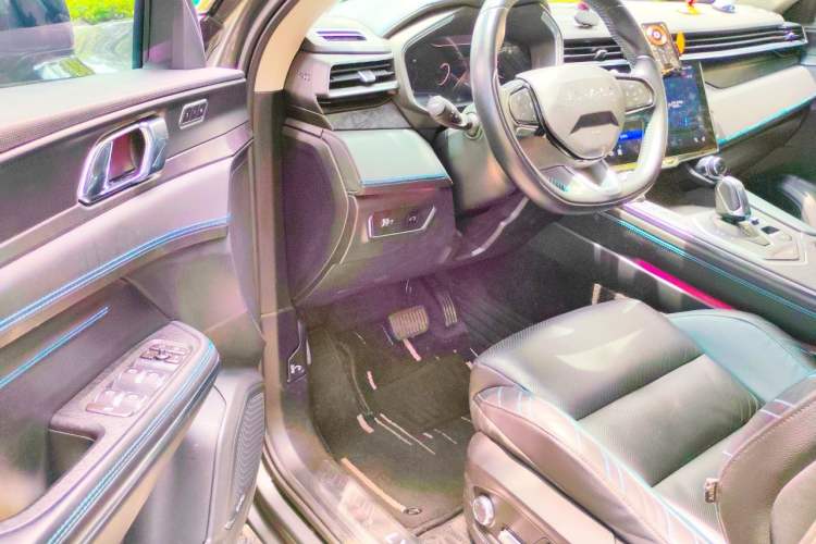 Used Lynk & Co 05 2020 2.0TD Two-Wheel Drive Shine Halo Driver Seat