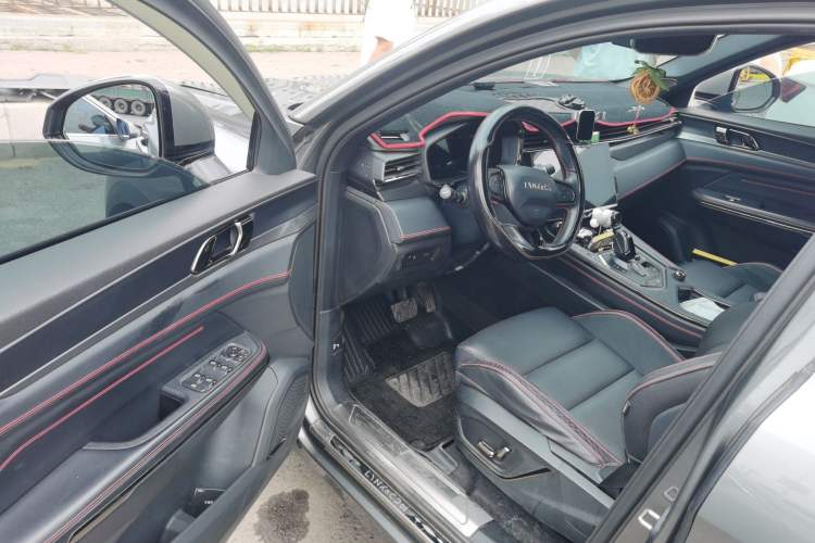 Used Lynk & Co 05 2020 2.0TD Four-Wheel Drive Genie Plus Driver Seat