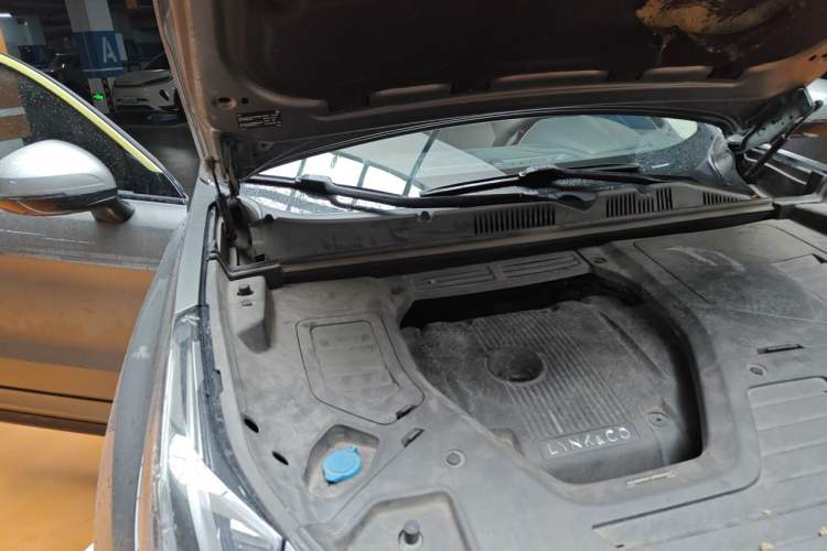 Used Lynk & Co 05 2020 2.0TD Two-Wheel Drive Zhaoyang Plus Engine Bay Right