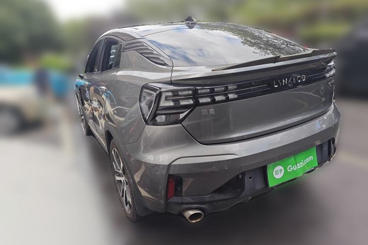 Used Lynk & Co 05 2020 2.0TD Four-Wheel Drive HypeHalo Exterior 3