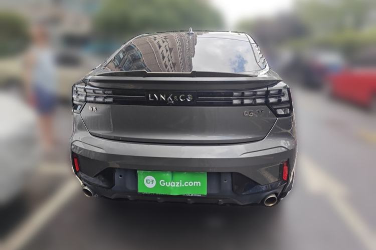 Used Lynk & Co 05 2020 2.0TD Four-Wheel Drive HypeHalo Exterior 4
