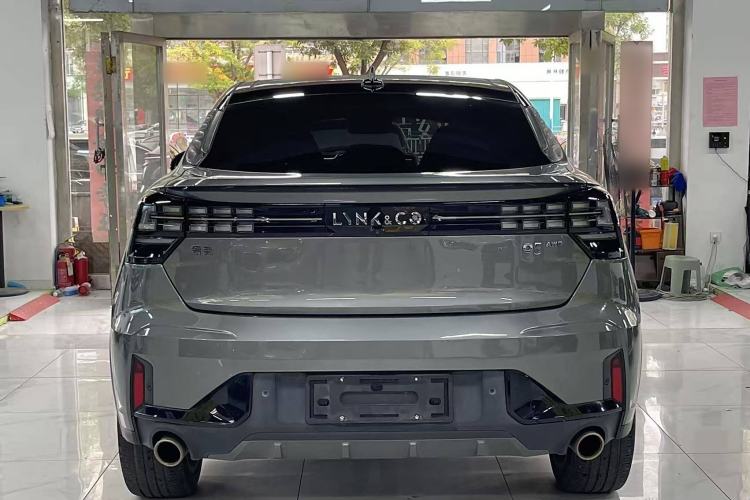 Used Lynk & Co 05 2020 2.0TD Four-Wheel Drive HypeHalo Exterior 7