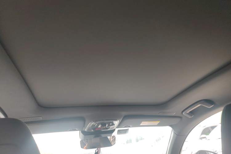 Used Lynk & Co 05 2020 2.0TD Four-Wheel Drive HypeHalo Headliner