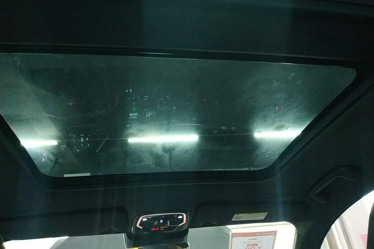 Used Lynk & Co 05 2020 2.0TD Four-Wheel Drive HypeHalo Headliner