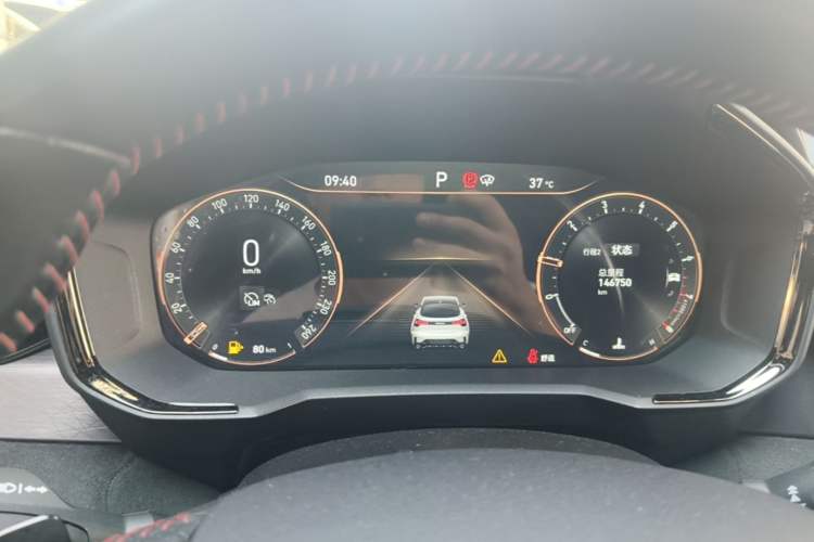 Used Lynk & Co 05 2020 2.0TD Four-Wheel Drive HypeHalo Instrument Cluster