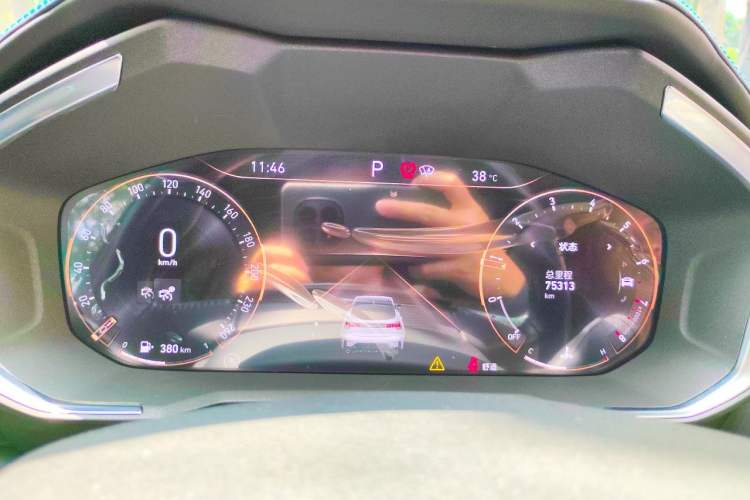 Used Lynk & Co 05 2020 2.0TD Two-Wheel Drive Shine Halo Instrument Cluster