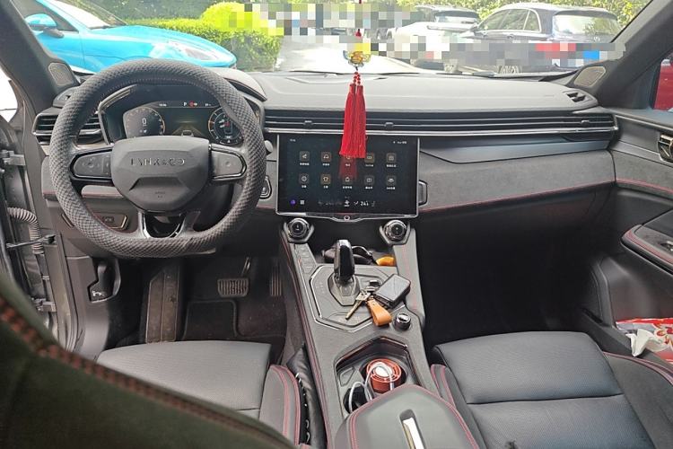 Used Lynk & Co 05 2020 2.0TD Four-Wheel Drive HypeHalo Interior 2