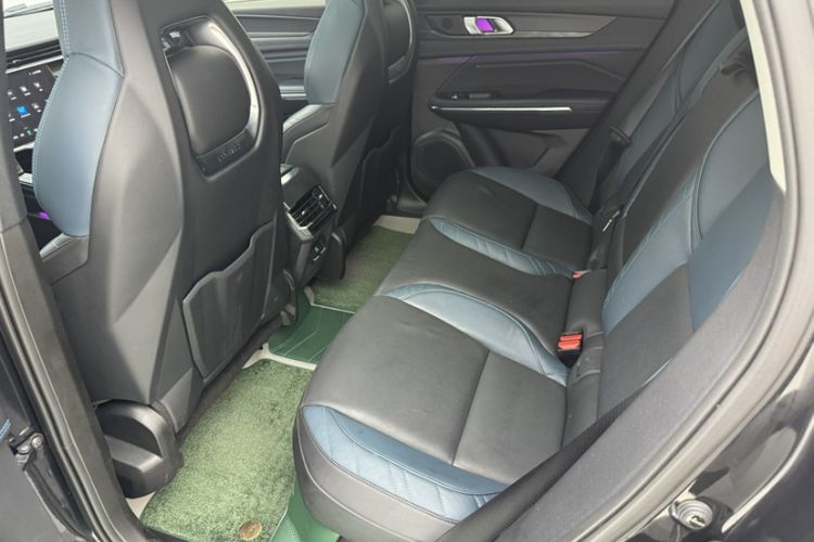 Used Lynk & Co 05 2020 2.0TD Two-Wheel Drive Shine Halo Interior 7