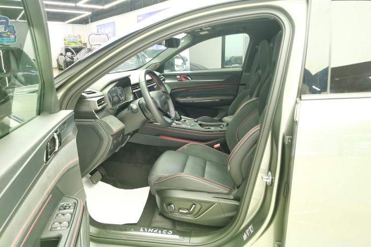 Used Lynk & Co 05 2020 2.0TD Four-Wheel Drive HypeHalo Left Front Seat