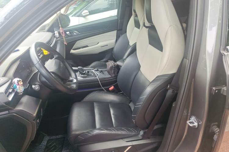 Used Lynk & Co 05 2020 2.0TD Two-Wheel Drive Shine Halo Left Front Seat