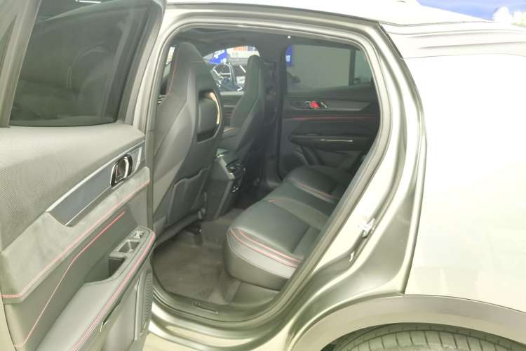 Used Lynk & Co 05 2020 2.0TD Four-Wheel Drive HypeHalo Left Rear Seat