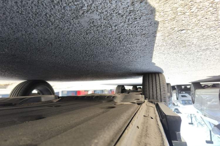 Used Lynk & Co 05 2020 2.0TD Four-Wheel Drive HypeHalo Right Side Sill