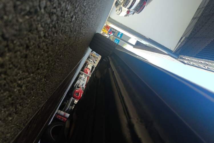 Used Lynk & Co 05 2020 2.0TD Four-Wheel Drive HypeHalo Right Side Sill