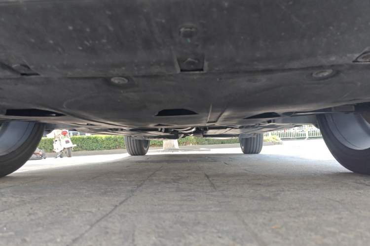Used Lynk & Co 05 2020 2.0TD Four-Wheel Drive HypeHalo Chassis Front