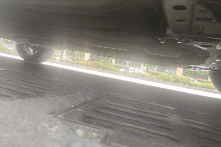 Used Lynk & Co 05 2020 2.0TD Two-Wheel Drive Shine Halo Chassis Rear Left