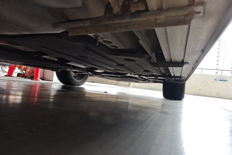 Used Lynk & Co 05 2020 2.0TD Two-Wheel Drive Zhaoyang Plus Chassis Rear Right