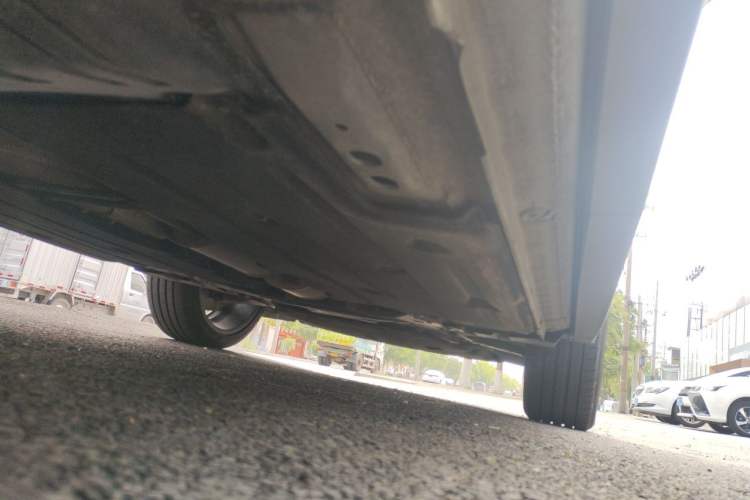 Used Lynk & Co 05 2020 2.0TD Two-Wheel Drive Shine Halo Chassis Rear Right