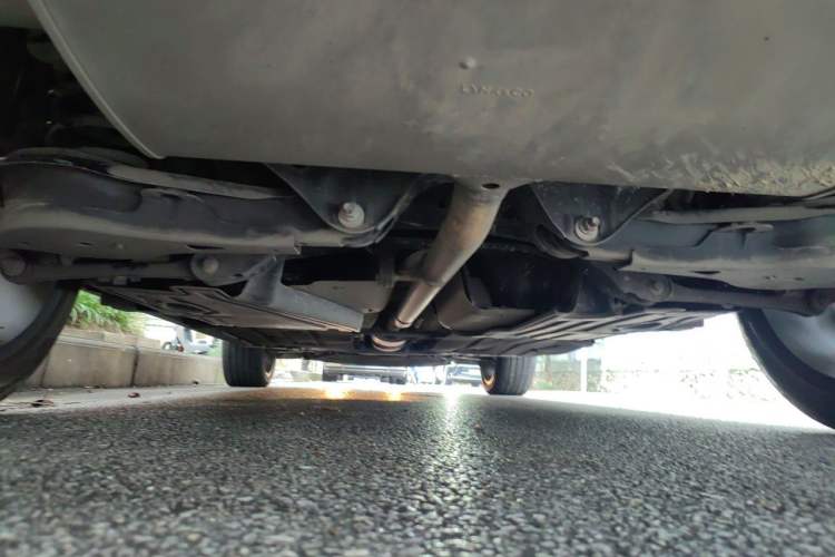 Used Lynk & Co 05 2020 2.0TD Two-Wheel Drive Shine Halo Chassis Rear