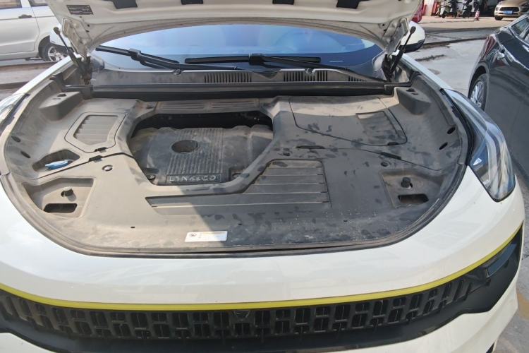 Used Lynk & Co 05 2020 2.0TD Two-Wheel Drive Zhaoyang Plus Engine Bay