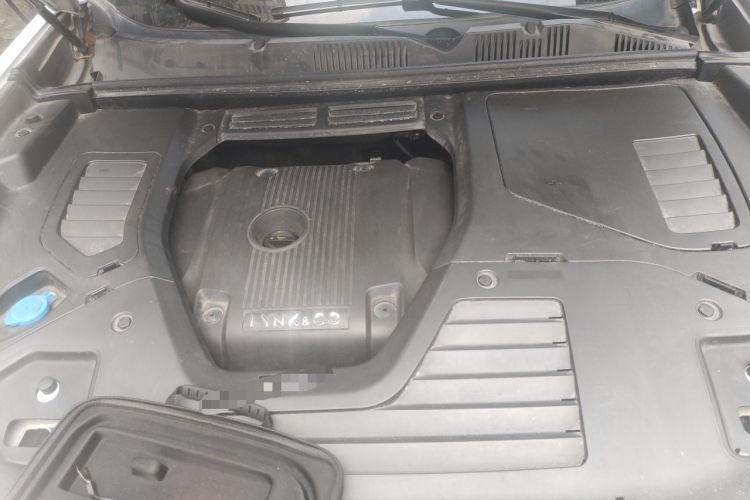 Used Lynk & Co 05 2020 2.0TD Two-Wheel Drive Shine Halo Engine Bay